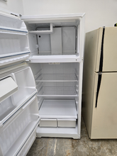 Load image into Gallery viewer, (T08842) GE White Refrigerator - 8842