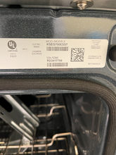Load image into Gallery viewer, KitchenAid - 6.4 Cu. Ft. Stainless Electric Stove - 6048