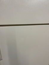 Load image into Gallery viewer, Frigidaire Refrigerator - 5568