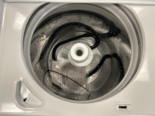 Load image into Gallery viewer, Amana 3.8 cu ft Top Load Washer - 7618