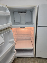 Load image into Gallery viewer, Hotpoint Refrigerator - 8142
