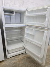 Load image into Gallery viewer, Hotpoint Refrigerator - 8104