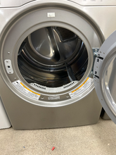 Load image into Gallery viewer, LG Electric Dryer - 4561