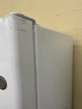 Load image into Gallery viewer, GE 19.2 Cu. Ft. Refrigerator - 5985