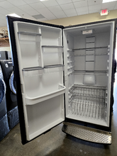 Load image into Gallery viewer, Gladiator Freezer - 6146