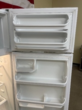 Load image into Gallery viewer, Frigidaire Refrigerator - 5659