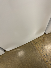 Load image into Gallery viewer, GE - 4.6 cu. ft. Washer - 5968