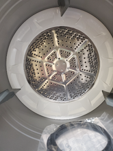 Load image into Gallery viewer, GE 3.8 cu ft Washer and Dryer Electric Dryer Set - 5111
