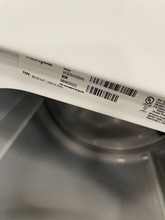 Load image into Gallery viewer, Whirlpool Gas Dryer - 6140