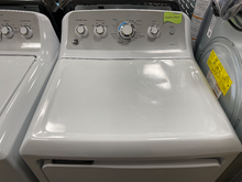 Load image into Gallery viewer, GE Washer and Electric Dryer Set - 6109 - 6156