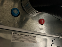 Load image into Gallery viewer, Whirlpool 3.9 cu ft and 5.9 cu ft Washer & Gas Dryer Set - 7610