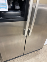 Load image into Gallery viewer, Whirlpool Refrigerator - 6454