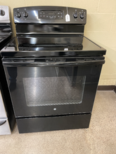 Load image into Gallery viewer, GE Electric Stove - 5681