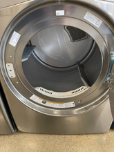 Load image into Gallery viewer, LG Front Load Washer and Electric Dryer Set - 5847 - 5846