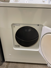 Load image into Gallery viewer, Whirlpool Gas Dryer - 6205