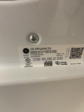 Load image into Gallery viewer, GE Electric Dryer - 4833