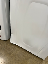Load image into Gallery viewer, Whirlpool 3.8 cu ft White Top Load Washer - 7619