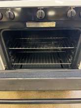 Load image into Gallery viewer, GE Gas Stove - 5778