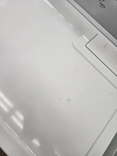 Load image into Gallery viewer, (T08332) Whirlpool Washer and Gas Dryer - 8299-8318