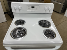 Load image into Gallery viewer, Frigidaire Coil Electric Stove - 5255