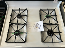 Load image into Gallery viewer, GE Gas Stove - 7756
