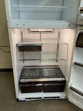 Load image into Gallery viewer, GE Bisque Refrigerator - 5528