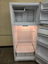 Load image into Gallery viewer, GE Refrigerator - 7940