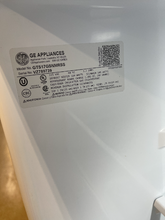 Load image into Gallery viewer, GE Stainless Refrigerator - 5658
