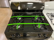 Load image into Gallery viewer, GE Gas Stove - 5712