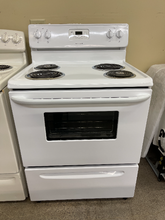 Load image into Gallery viewer, Frigidaire Coil Electric Stove - 5315