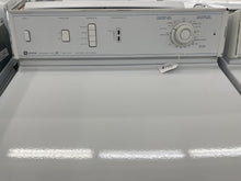 Load image into Gallery viewer, Maytag Washer and Gas Dryer Set - 1211 - 1477
