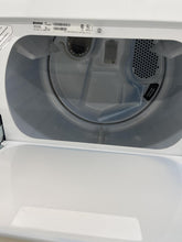 Load image into Gallery viewer, Kenmore Washer and Electric Dryer Set - 8896-5218
