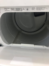 Load image into Gallery viewer, Whirlpool Washer and Gas Dryer Set - 2799-1063