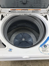 Load image into Gallery viewer, Kenmore Washer and Gas Dryer Set - 2158-7083