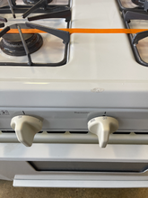 Load image into Gallery viewer, Magic Chef Gas Stove - 0816