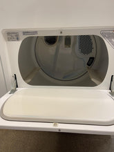 Load image into Gallery viewer, KitchenAid Washer and Gas Dryer Set - 1599 - 8312