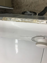 Load image into Gallery viewer, Maytag Washer and Gas Dryer Set - 1490-1492