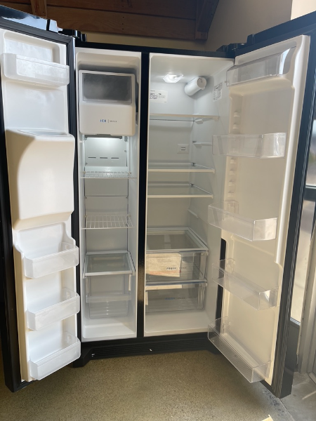 Frigidaire Black Side by Side Refrigerator - 2002 – Shorties