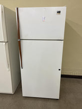 Load image into Gallery viewer, Whirlpool White Refrigerator - 1638