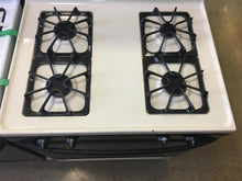 Load image into Gallery viewer, Whirlpool Gas Stove - 7067