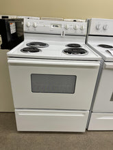 Load image into Gallery viewer, Magic Chef Electric Coil Stove - 9311