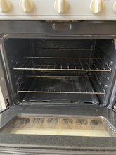 Load image into Gallery viewer, Magic Chef Gas Stove - 0816