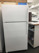 Load image into Gallery viewer, Amana Refrigerator - 1080