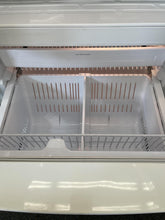 Load image into Gallery viewer, LG White French Door Refrigerator - 7015