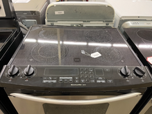 Load image into Gallery viewer, KitchenAid Electric Stove - 1660