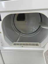 Load image into Gallery viewer, Amana Washer and Gas Dryer Set - 4530-1205