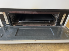 Load image into Gallery viewer, Magic Chef Gas Stove - 0816