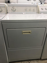 Load image into Gallery viewer, Kenmore Washer and Gas Dryer Set - 9200-4859