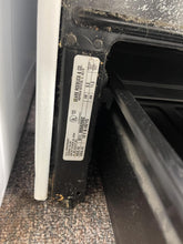 Load image into Gallery viewer, Kenmore Electric Stove - 5414