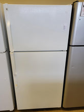 Load image into Gallery viewer, GE Refrigerator - 0189